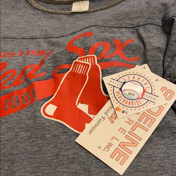 MLB  Boston Red Sox Enshrine Nightshirt - Picture 4 of 7